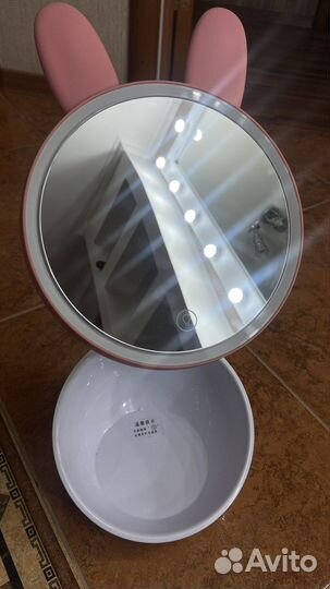 Зеркало настольное с подсветкой для макияжа