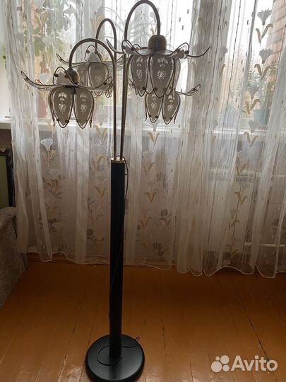 Торшер напольный