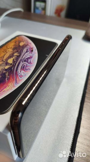 iPhone xs 64 gb