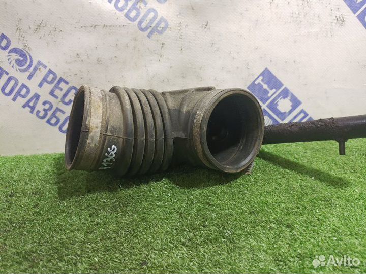 Патрубок воздушного фильтра Uaz Patriot