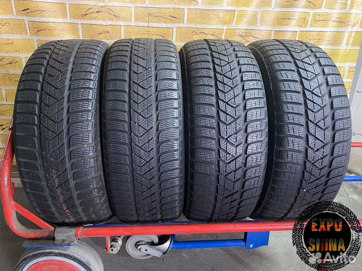 Pirelli Winter Sottozero 3 215/55 R17 98V