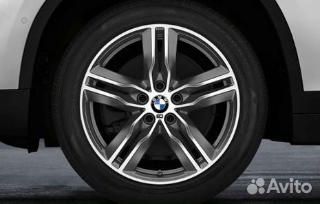 Зимние колеса BMW в сборе 225/50R18