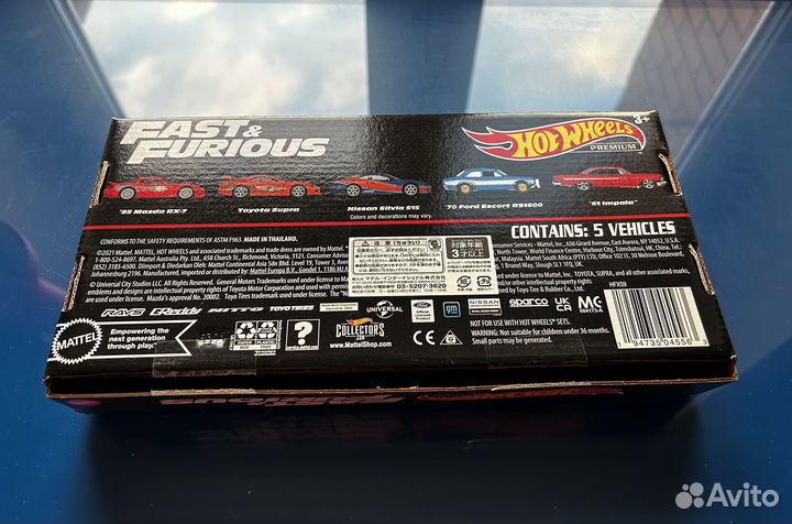 Hot Wheels Premium коробка