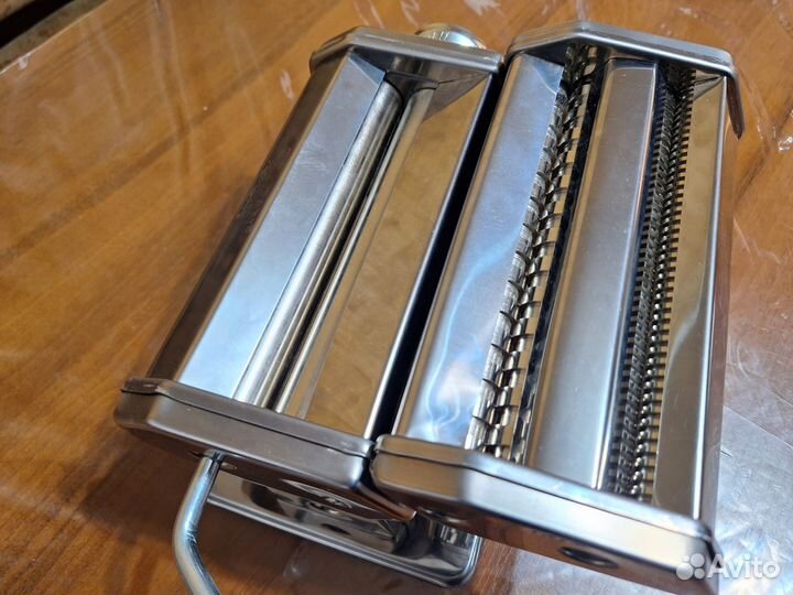 Тестораскатка лапшерезка