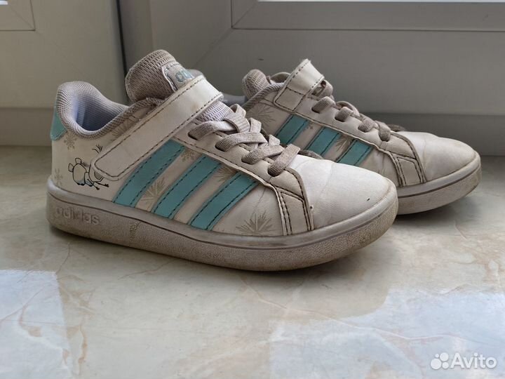 Adidas детские кроссовки 28