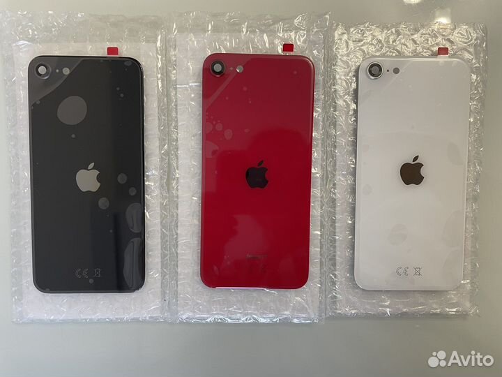 Задняя стекляная крышка iPhone SE 2020