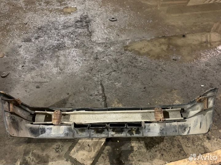 Бампер передний Ваз 2109 21083 2000