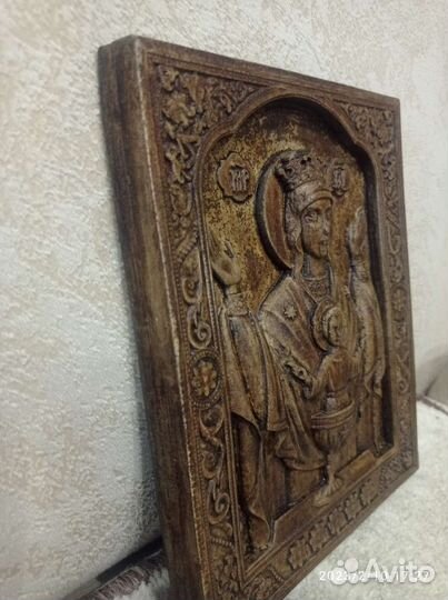 Икона на камне