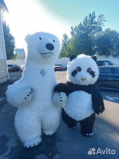 Зайка Ляля, Чебурашка, Белый Мишка поздравления