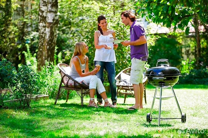 Угольный гриль Weber