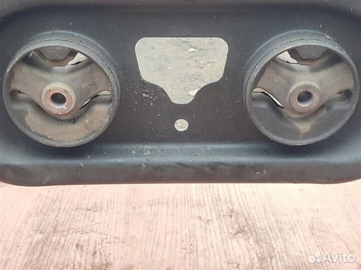 Подрамник задний Hyundai Santa Fe 2 (CM)