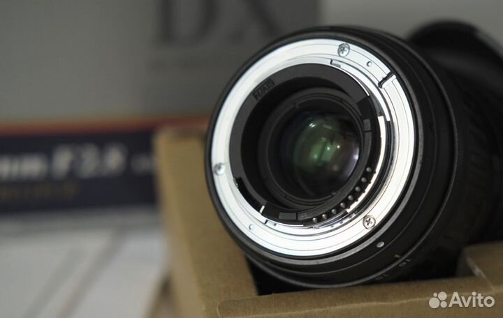 Объектив Tokina