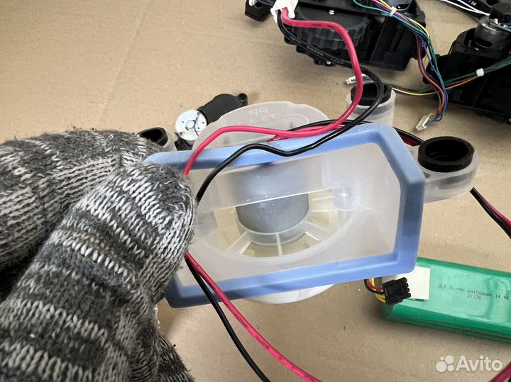 Запчасти робота пылесоса Midea vcr 22bw