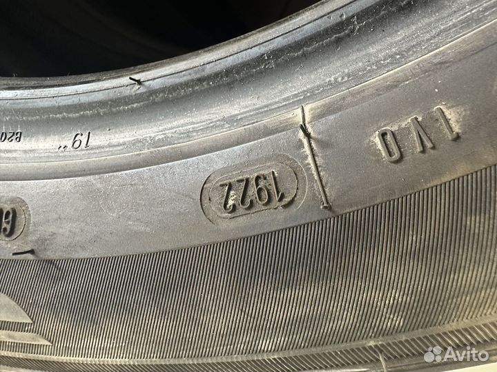 Cooper Evolution CTT 235/55 R19