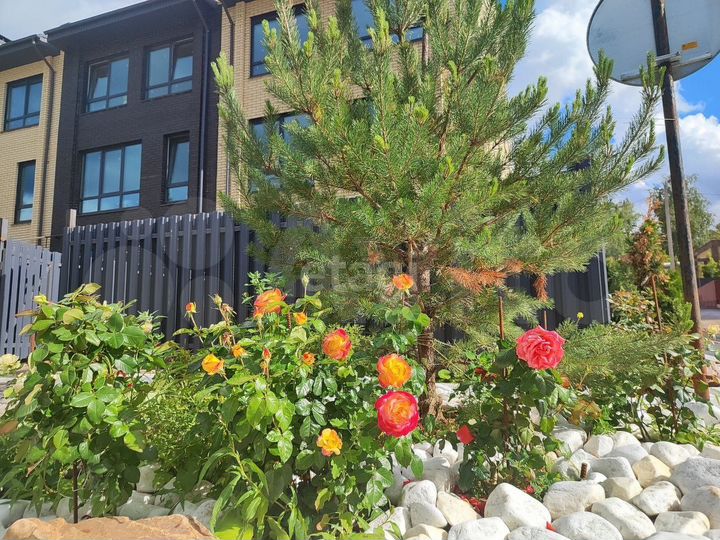 Таунхаус 93 м² на участке 1,5 сот.