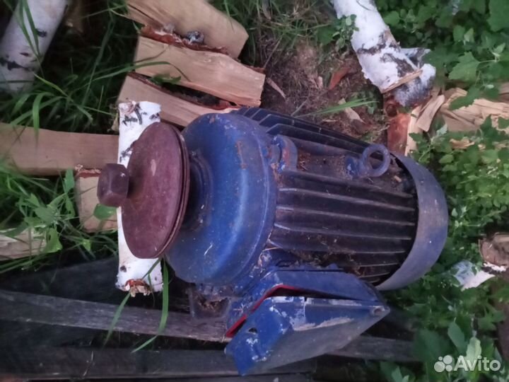 Электродвигатель 15*1000