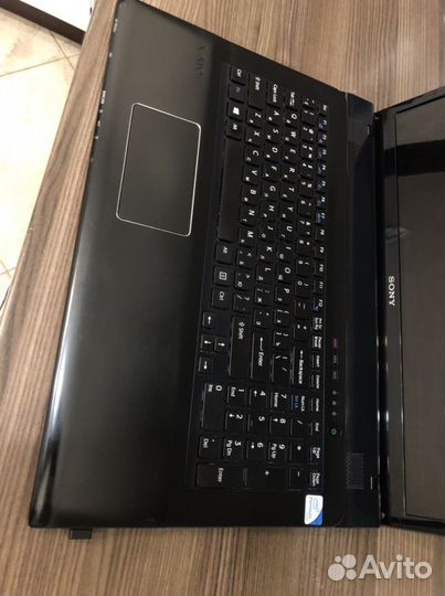 Sony vaio sve171e13v