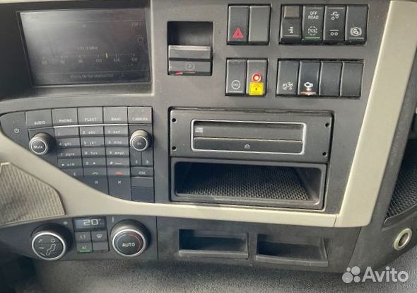 В разборке грузовик Volvo, FM с 2013