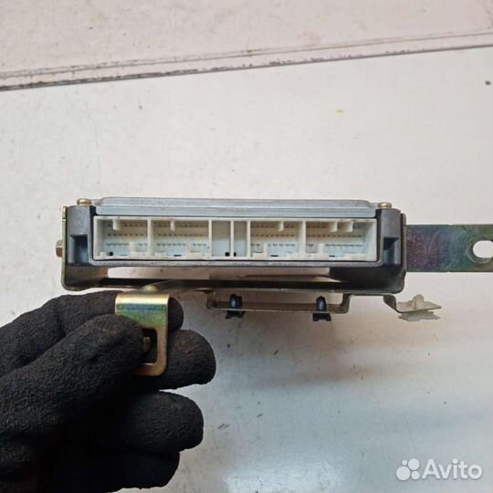 Блок управления двигателем Nissan Primera P12 2004