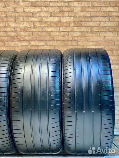 Pirelli P Zero PZ4 275/35 R20