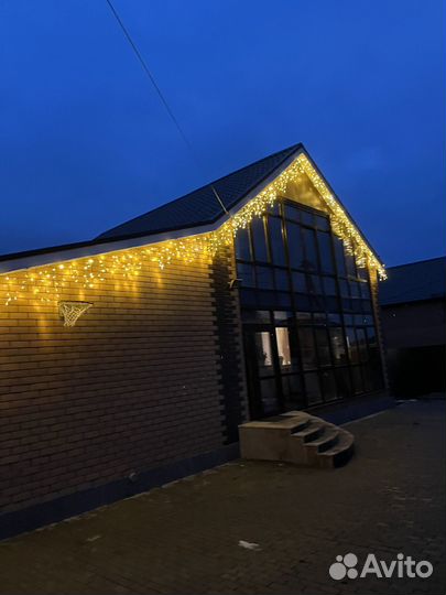 Постоянная, архитектурная подсветка зданий домов