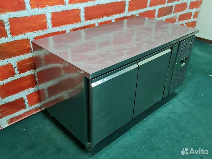 Холодильный стол