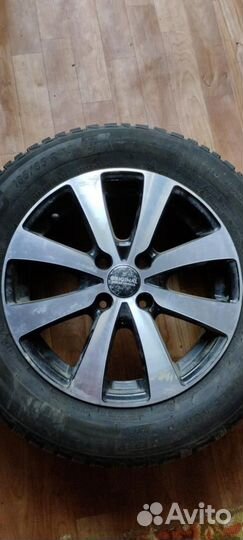 Michelin X-Ice North 4 185/65 R15