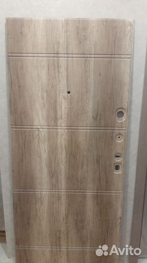 Новая деревянная панель для двери 