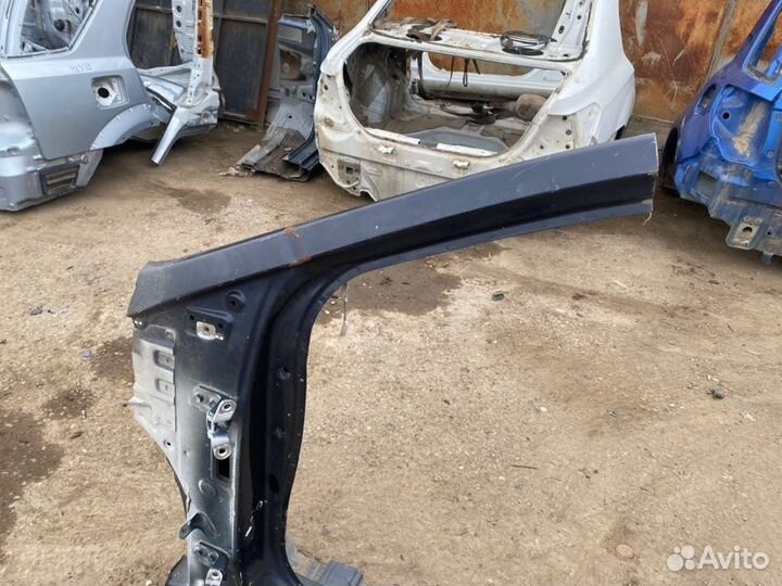 Передняя стойка кузова левая Hyundai Sonata LF