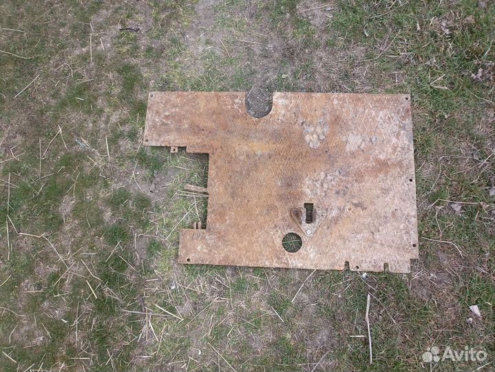 Полы на трактор