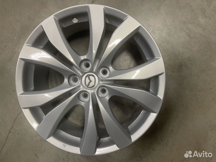 Продам Диски Mazda R18