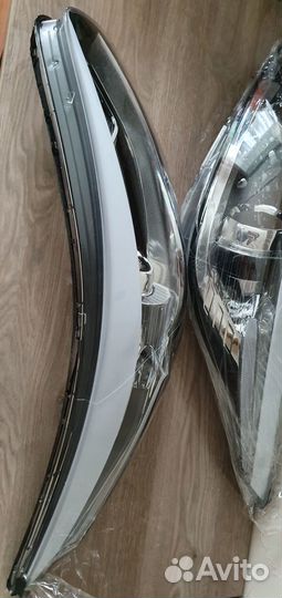 Стекло на фары KIA Ceed 2 поколение с 2012 по 2018