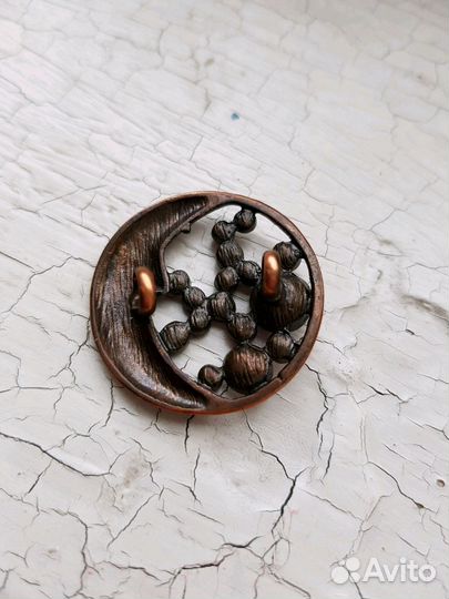 Декор Луна-месяц на резинку для волос