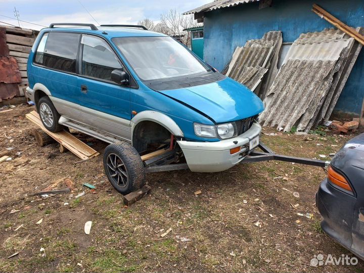 Mitsubishi RVR 2.0 AT, 1995, битый, 122 000 км