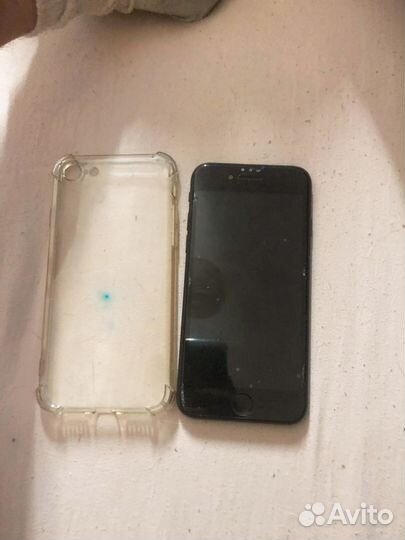 iPhone SE (2020), 64 ГБ