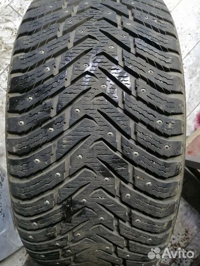 Nokian Tyres Hakkapeliitta 8 SUV 275/40 R20