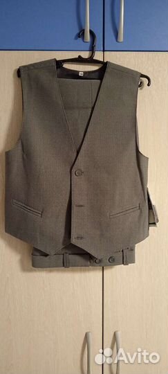 Костюм школьникаи 140/146