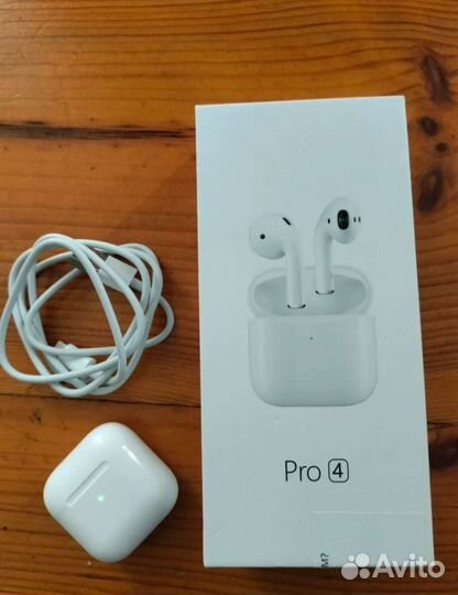 Беспроводные наушники PRO 4