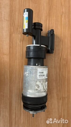 Стойка пневмо Tesla X