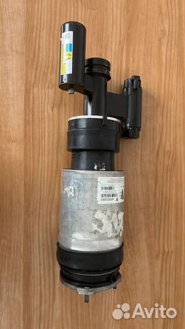 Стойка пневмо Tesla X