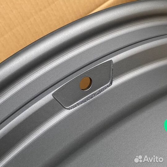 Литые Диски Vossen HF2 R20 5*112 MGM