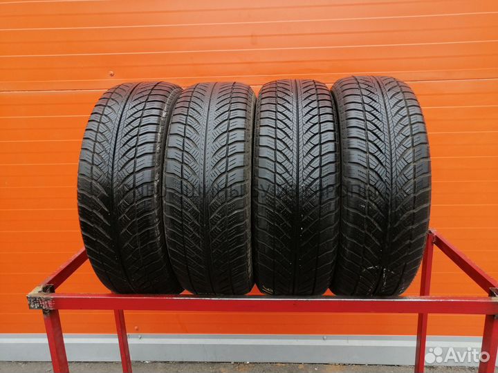 Goodyear UltraGrip 8 Performance 205/60 R16 92H