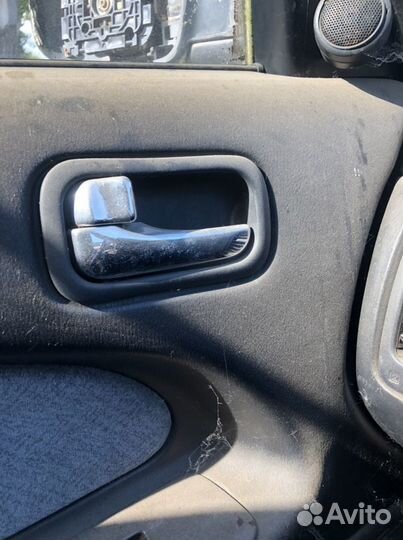 Ручки дверные внутренние Nissan Cefiro A32 Maxima