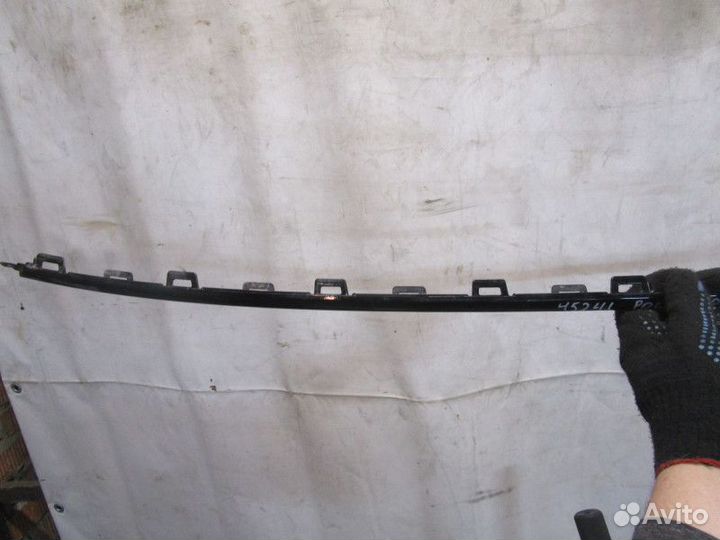 Молдинг заднего бампера центральный VW polo (SED R