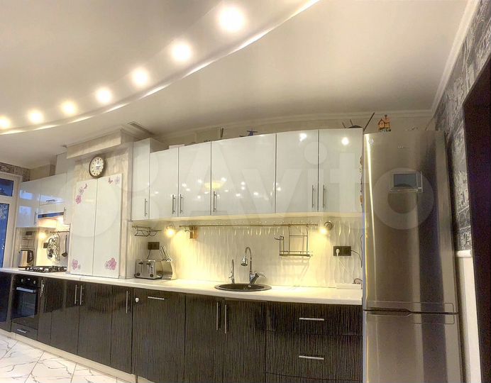 3-к. квартира, 115,3 м², 5/6 эт.