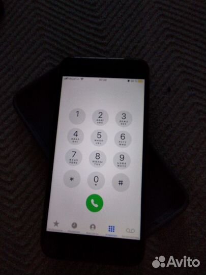 iPhone 8, 64 ГБ