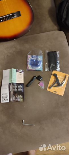 Продам гитару
