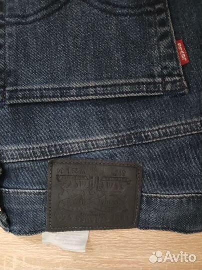 Джинсы levis