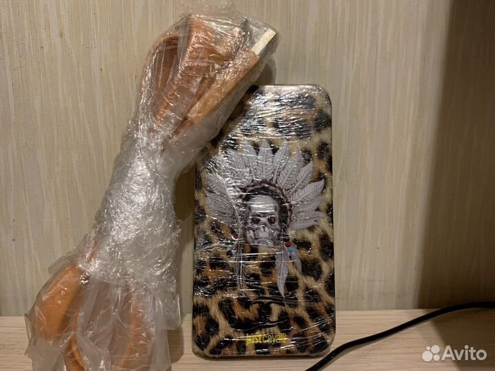 Чехол + шнур для iPhone