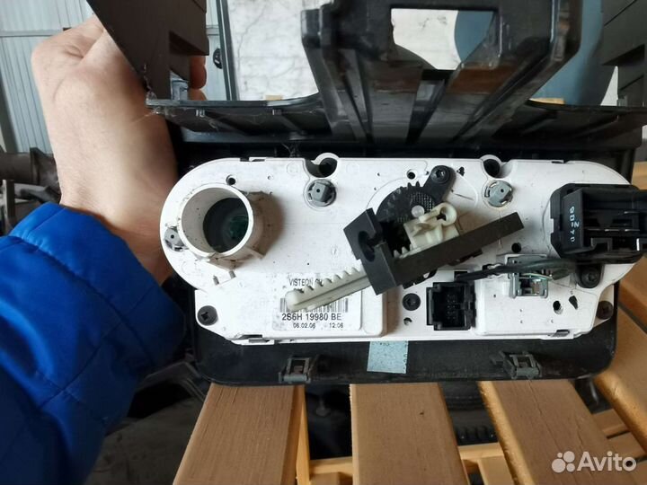 Блок управления печкой Форд Фьюжен